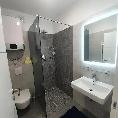 Martina Apartament *