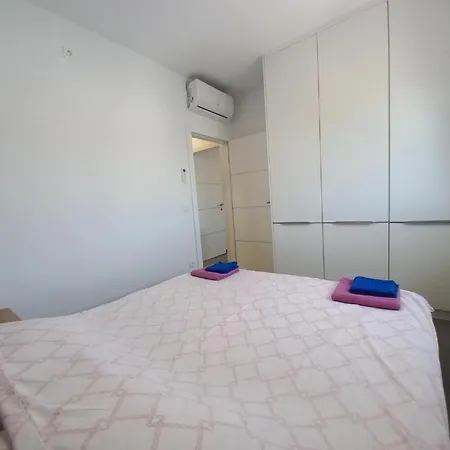 Apartament Martina Vir