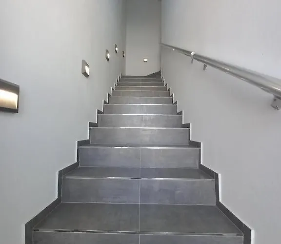 Martina Apartman Vir