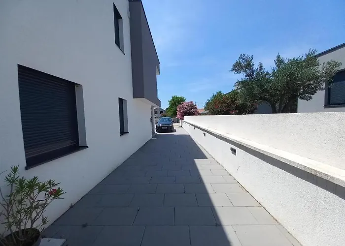 Apartman Martina Vir