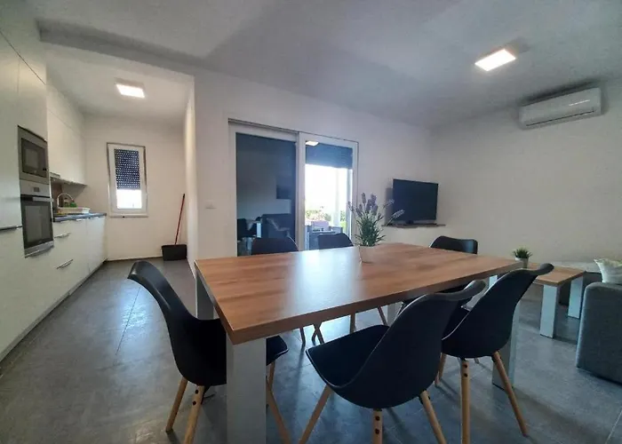 Apartman Martina Vir